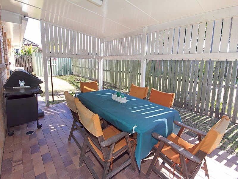 4 Bungama Street, Deagon QLD 4017