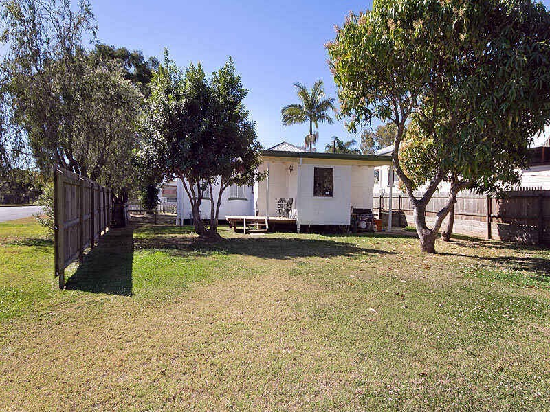 15 Hassall Road, Deagon QLD 4017