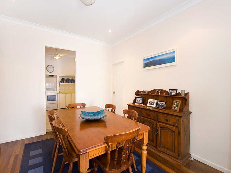 15 Hassall Road, Deagon QLD 4017