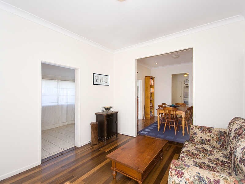 15 Hassall Road, Deagon QLD 4017