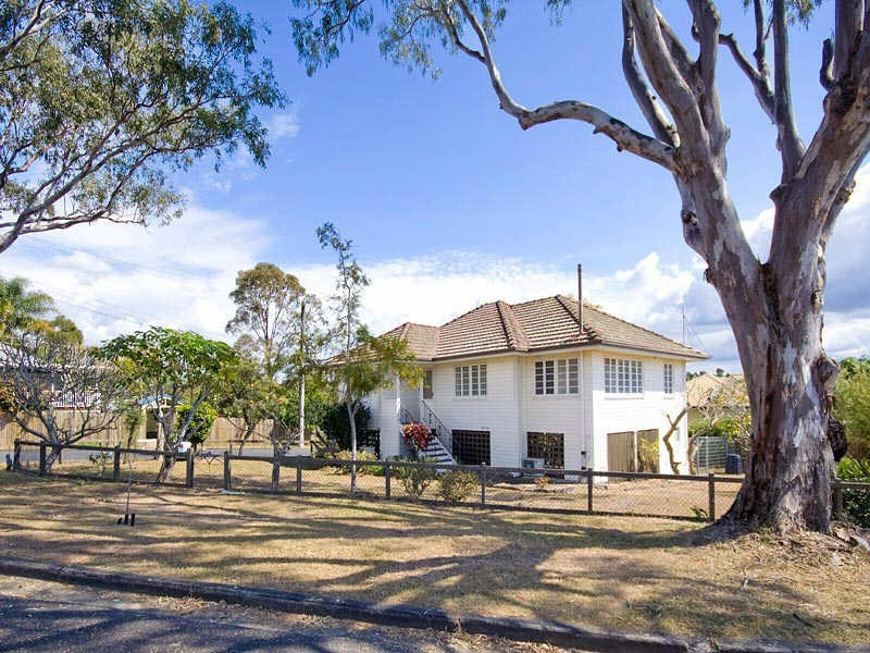 62 Paul Street, Brighton QLD 4017