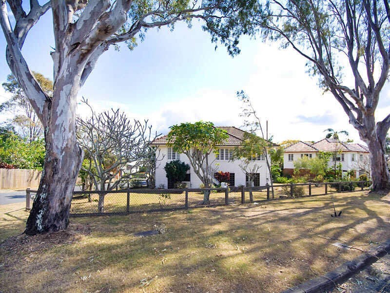 62 Paul Street, Brighton QLD 4017