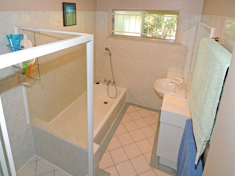 3 Suncrest Street, Geebung QLD 4034