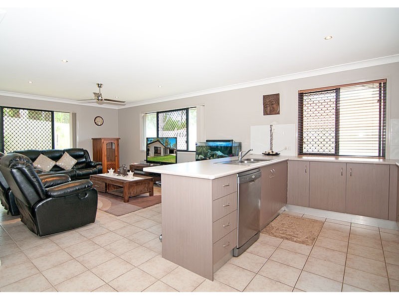 8 Baphal Crescent, Narangba QLD 4504