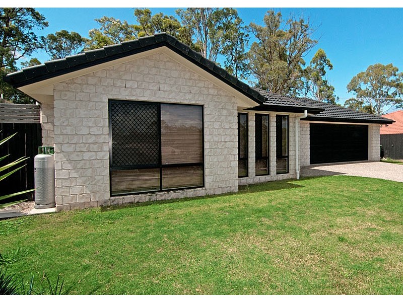 8 Baphal Crescent, Narangba QLD 4504