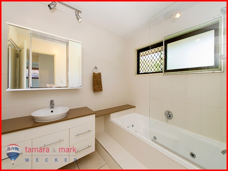 62 Holmes Street, Brighton QLD 4017