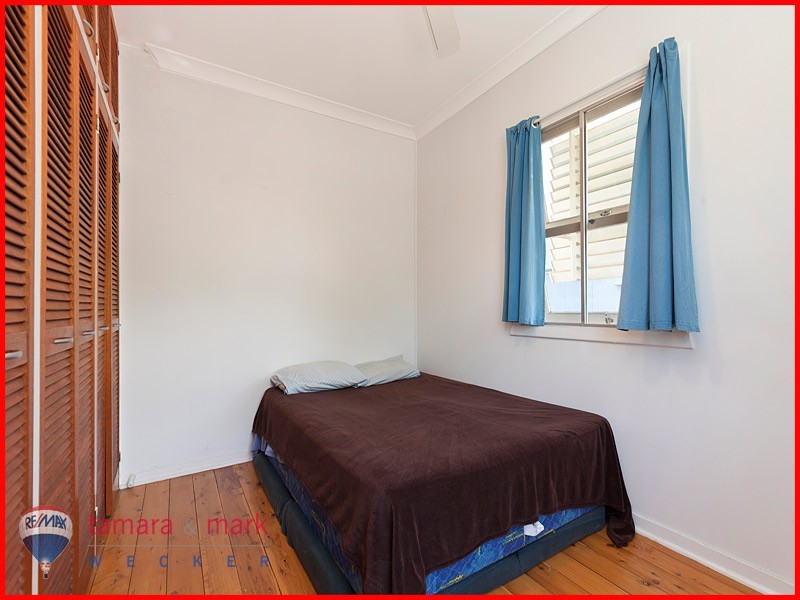 15 Westbrook Street, Woody Point QLD 4019