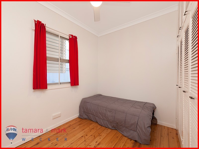 15 Westbrook Street, Woody Point QLD 4019