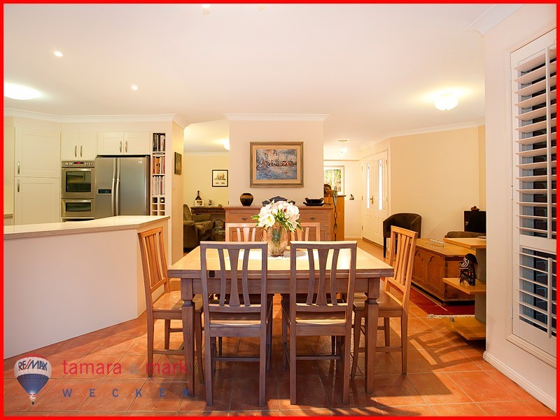 2 Poznik Close, Bracken Ridge QLD 4017