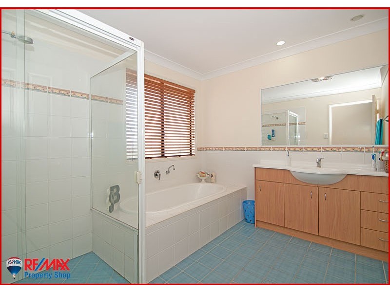 11 Ashlea Place, Bracken Ridge QLD 4017