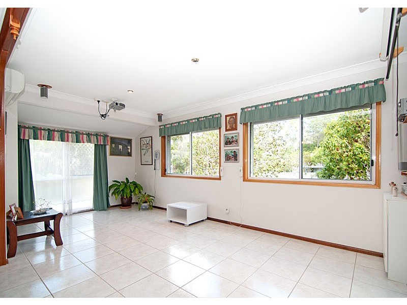 16 Elm Crescent, Bracken Ridge QLD 4017