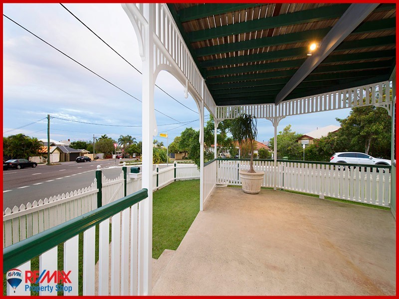 13 Whytecliffe Parade, Woody Point QLD 4019