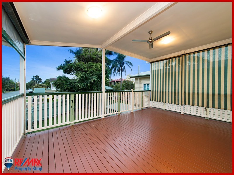 13 Whytecliffe Parade, Woody Point QLD 4019