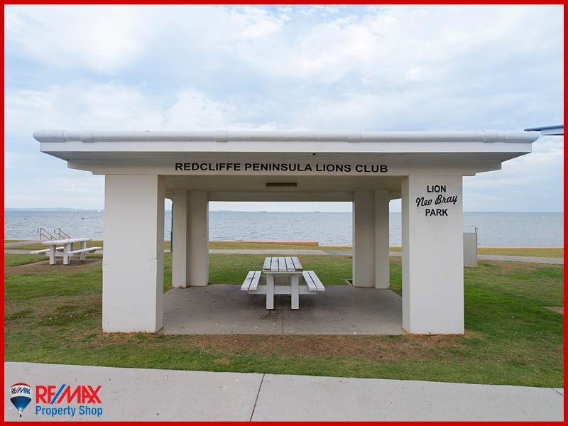 13 Whytecliffe Parade, Woody Point QLD 4019