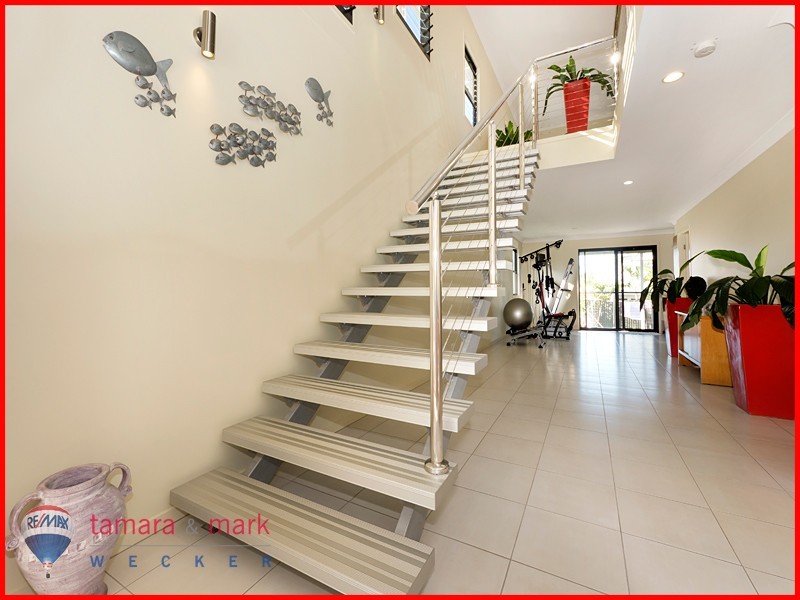 193 Brighton Road, Sandgate QLD 4017