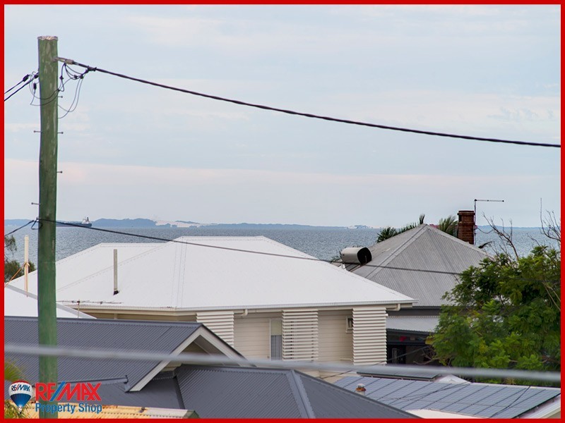 13 Whytecliffe Parade, Woody Point QLD 4019