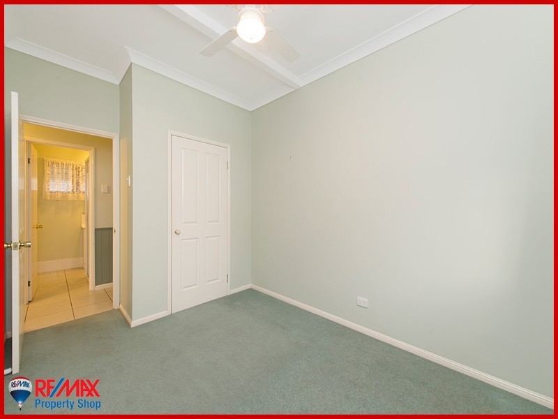 13 Whytecliffe Parade, Woody Point QLD 4019