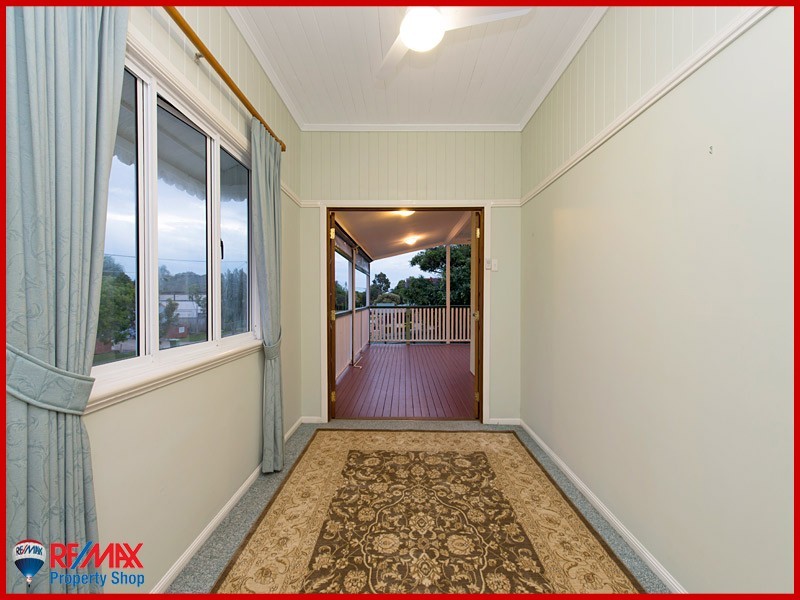 13 Whytecliffe Parade, Woody Point QLD 4019