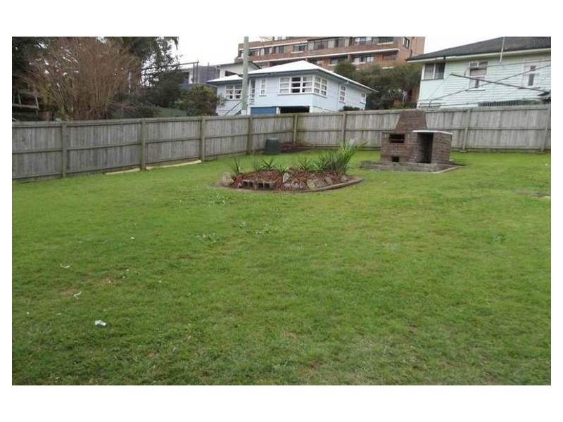 212 Rainbow Street, Sandgate QLD 4017