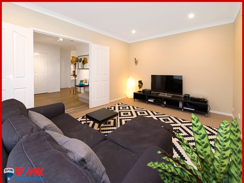 10 Margaret Close, Brighton QLD 4017