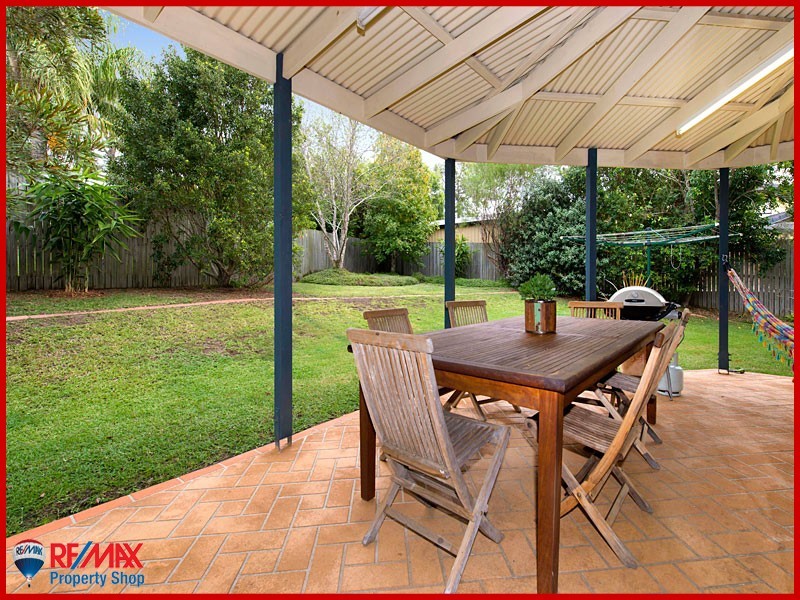 10 Margaret Close, Brighton QLD 4017