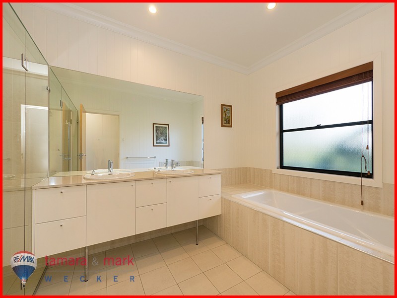 572 Flinders Parade, Brighton QLD 4017