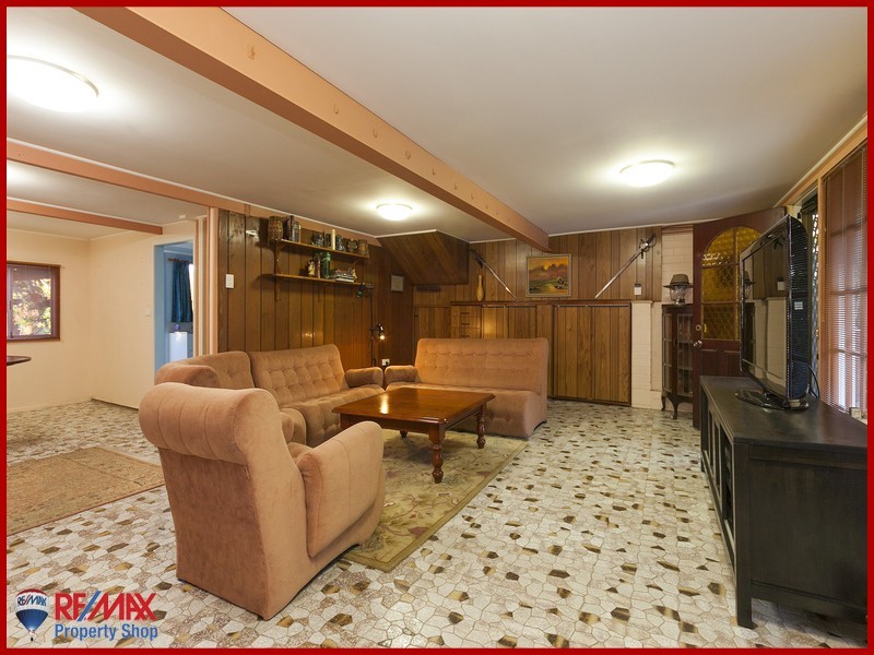 90 Dunne Street, Brighton QLD 4017