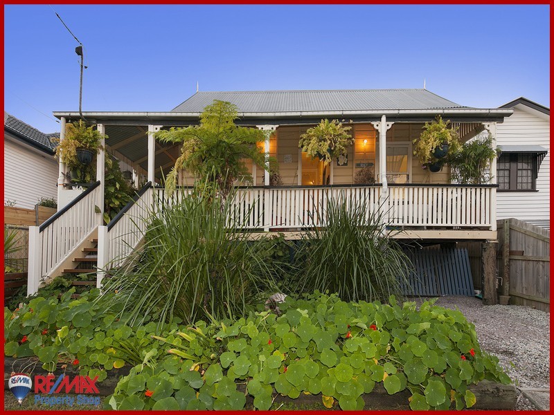 37 Connaught Street, Sandgate QLD 4017