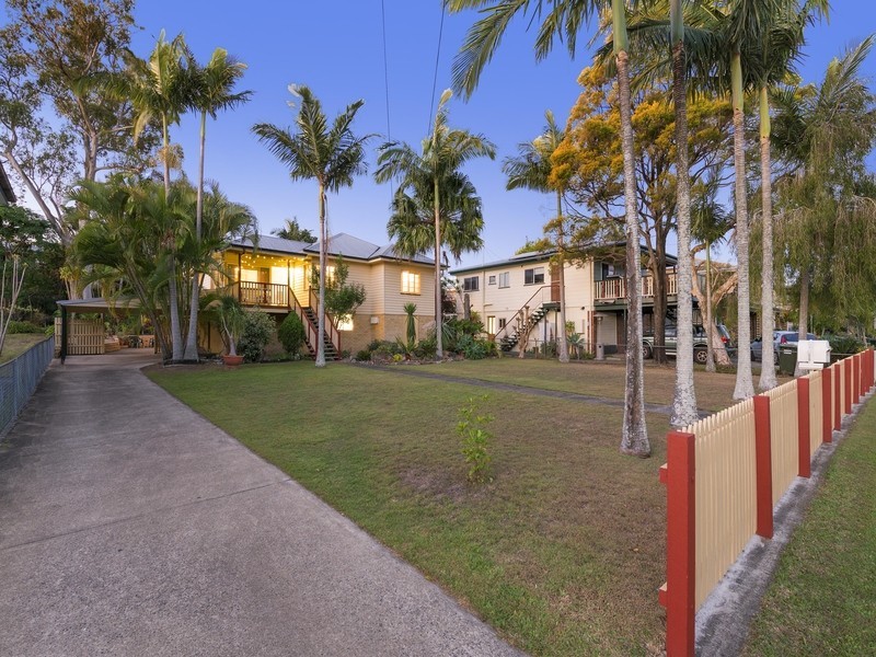 69 Connaught Street, Sandgate QLD 4017