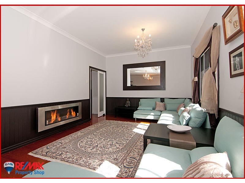 7A Sunday Street, Shorncliffe QLD 4017