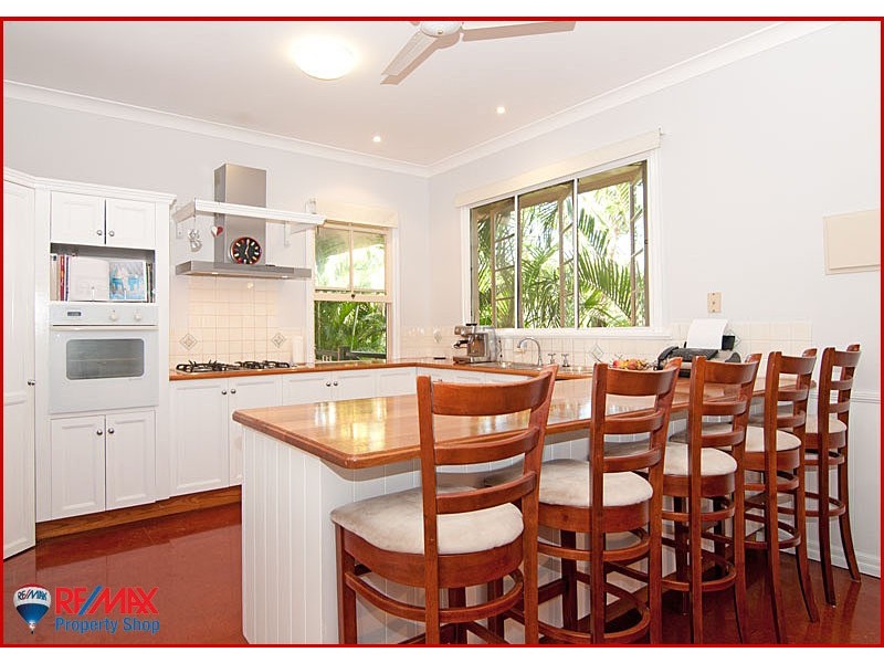 7A Sunday Street, Shorncliffe QLD 4017