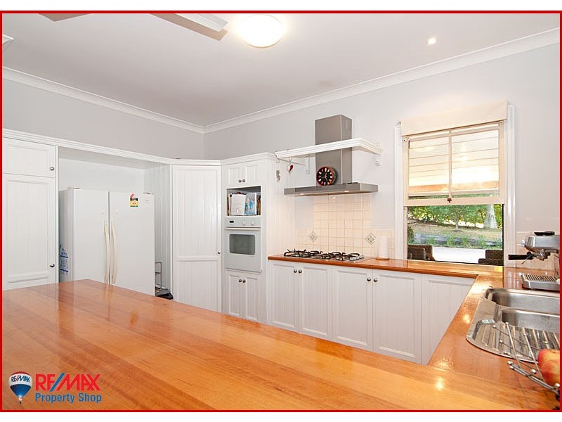 7A Sunday Street, Shorncliffe QLD 4017