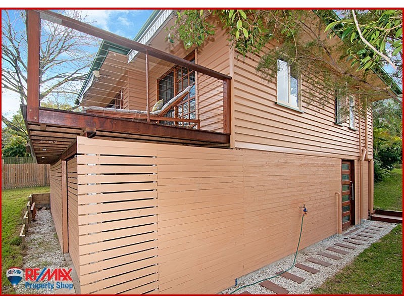 7A Sunday Street, Shorncliffe QLD 4017