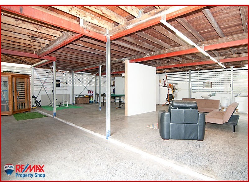 7A Sunday Street, Shorncliffe QLD 4017