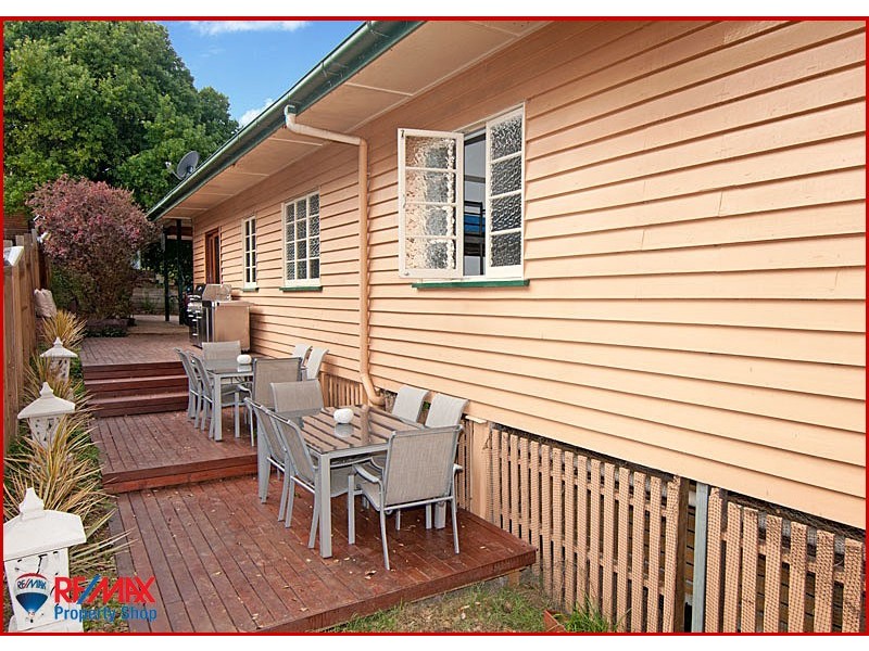 7A Sunday Street, Shorncliffe QLD 4017