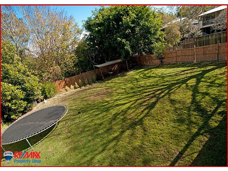 7A Sunday Street, Shorncliffe QLD 4017