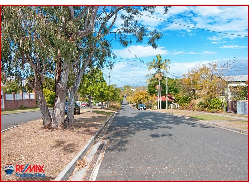 7A Sunday Street, Shorncliffe QLD 4017