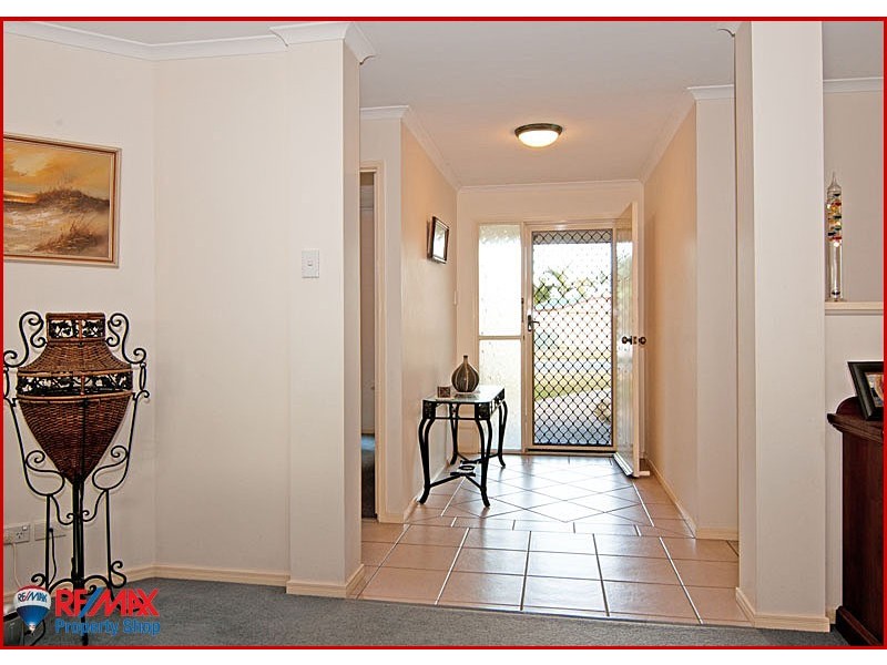 16 Walton Place, Brighton QLD 4017