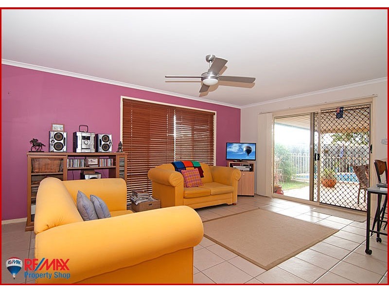 16 Walton Place, Brighton QLD 4017