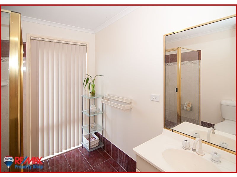 16 Walton Place, Brighton QLD 4017