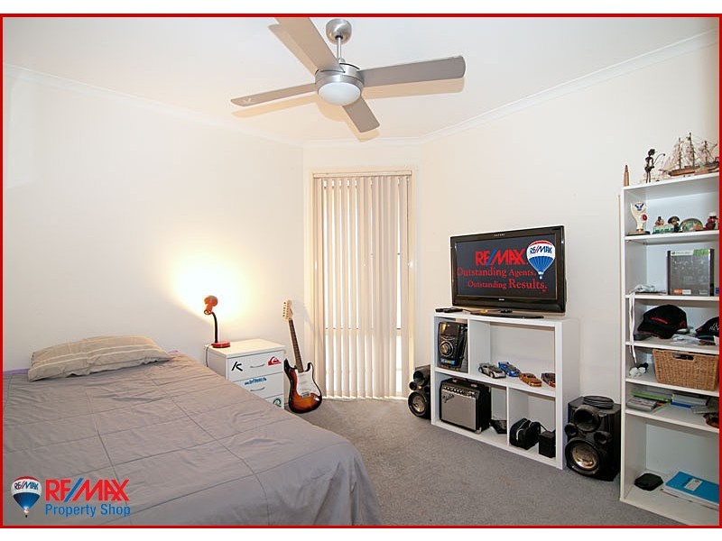 16 Walton Place, Brighton QLD 4017