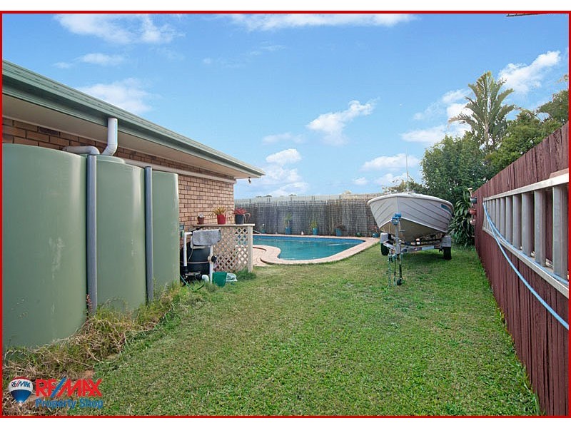 16 Walton Place, Brighton QLD 4017