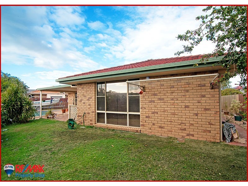 16 Walton Place, Brighton QLD 4017