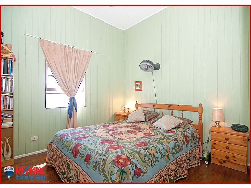 36 Sarah Street, Deagon QLD 4017