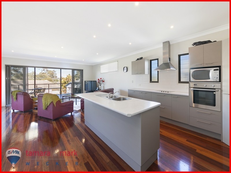 24 Scott Street, Deagon QLD 4017