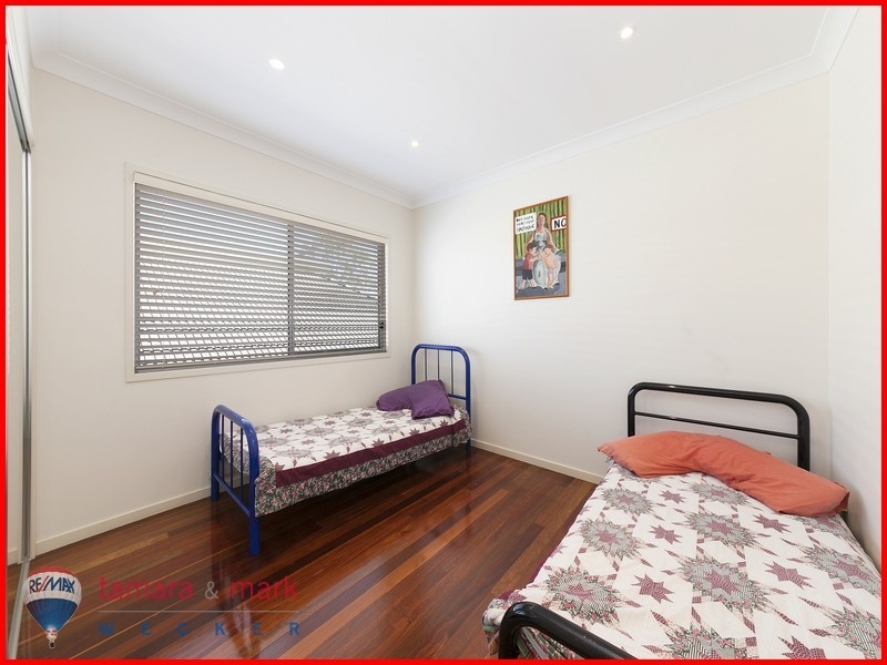 24 Scott Street, Deagon QLD 4017