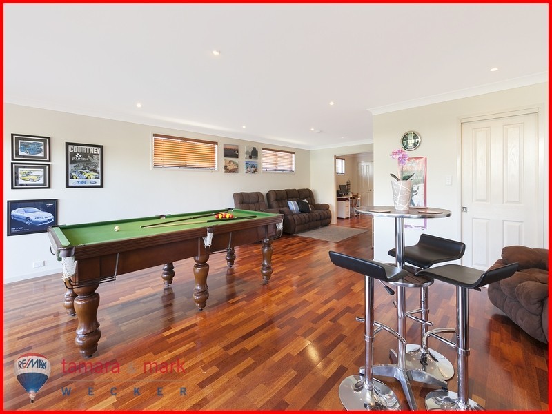 24 Scott Street, Deagon QLD 4017