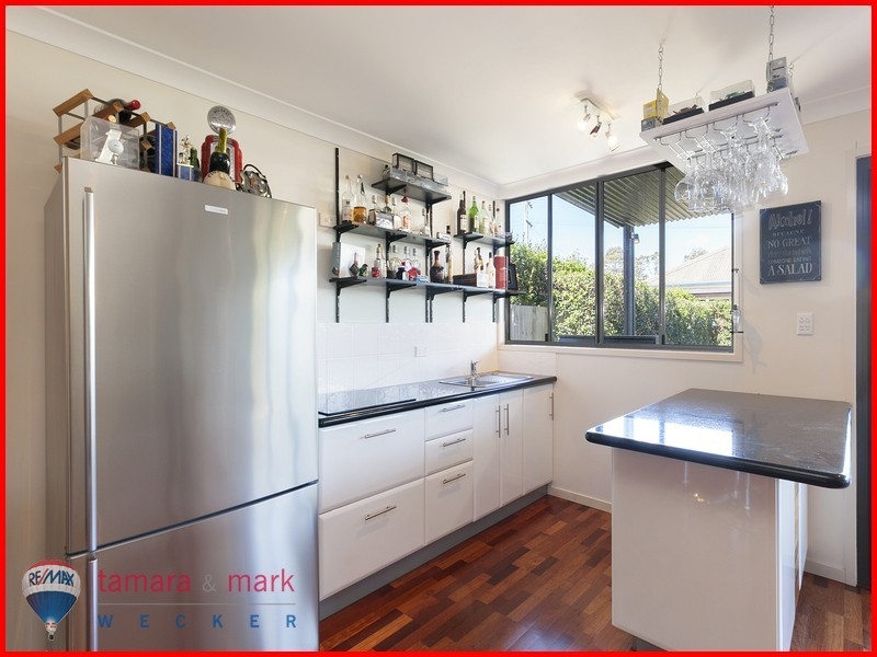 24 Scott Street, Deagon QLD 4017