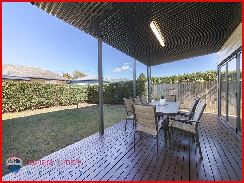 24 Scott Street, Deagon QLD 4017