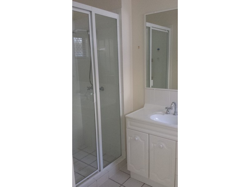 3/10 Portwood Street, Redcliffe QLD 4020